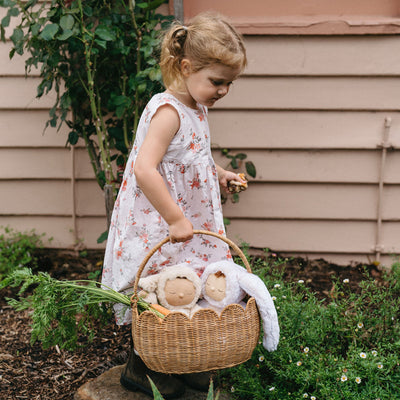 Petal Basket - Natural video