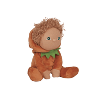 Perry Pumpkin, the charming limited-edition collectable pumpkin plush toy. A posable plush doll with gentle weighting inside, dressed in a soft, non-removable velvet onesie. Collect all Happy Harvest friends.